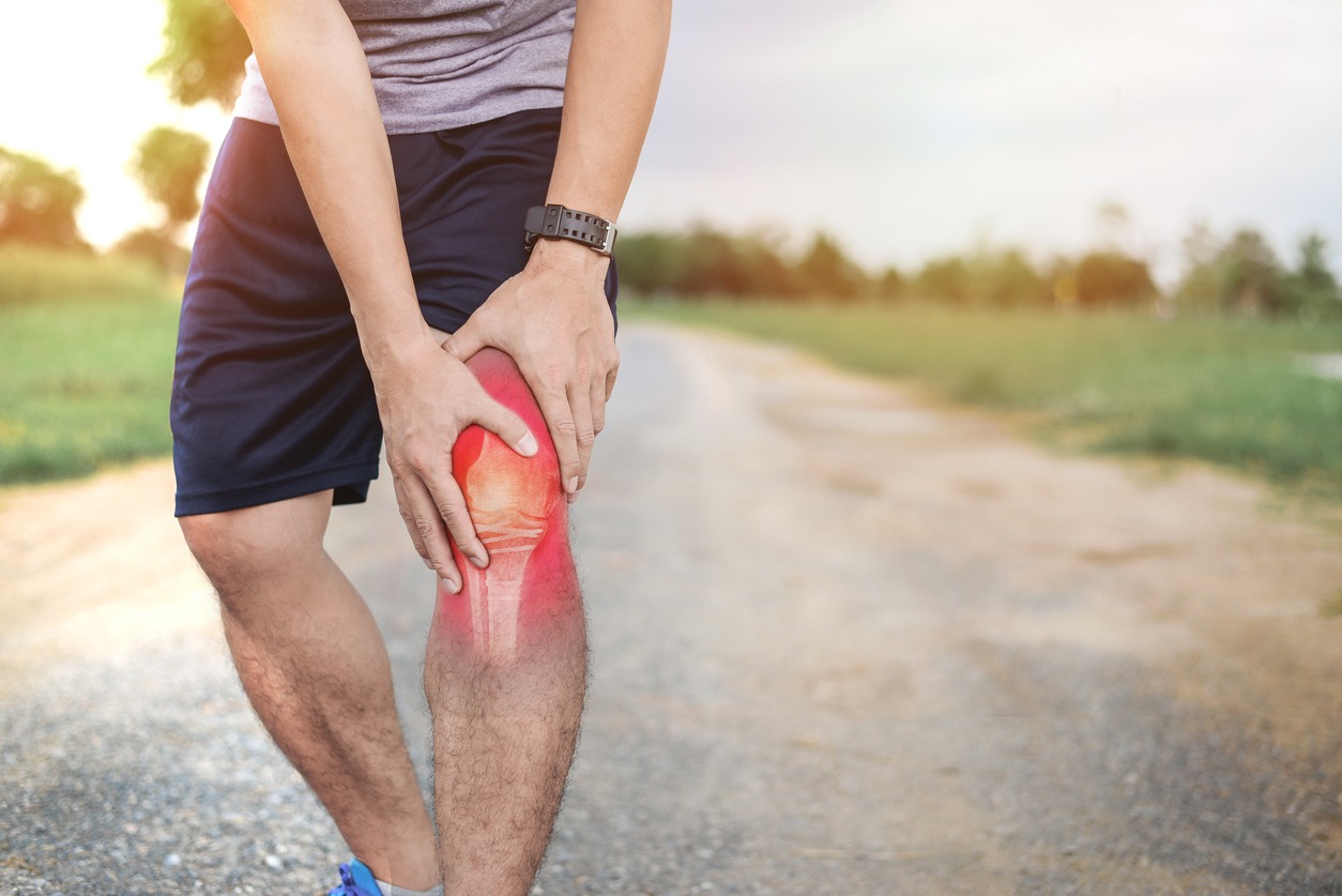8 Common Reasons for Knee Pain and How to Treat Them