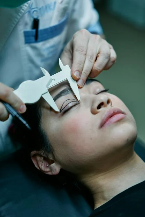5 Essential Tips on How to Find a Plastic Surgeon You Can Trust