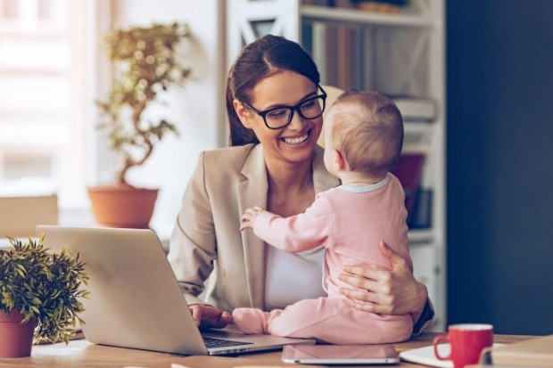 7 Low Cost Home Based Business Ideas for Moms