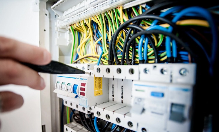 Working as an Electrician: 5 Fascinating Things to Know