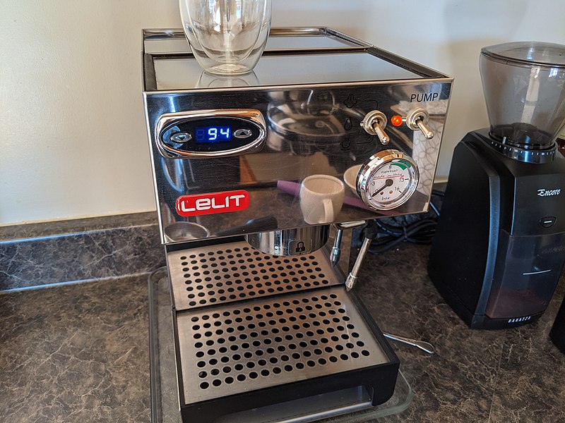 Lelit Semiautomatic Espresso Machine with PID and Pressure Gauge