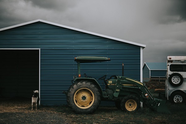 What You Should Know About Commercial Sheds