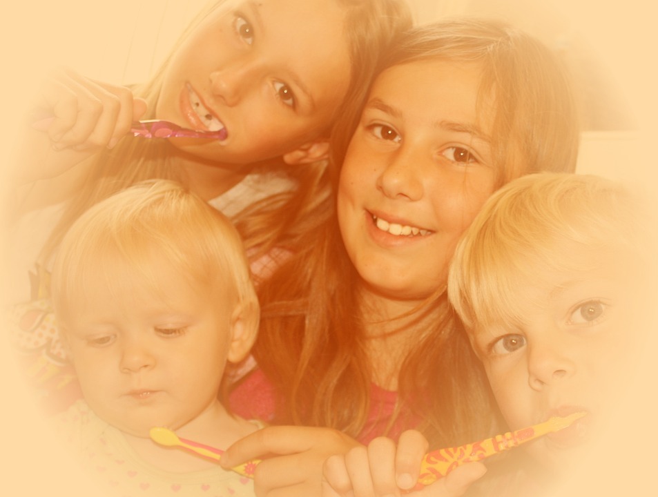 children showing clean teeth image