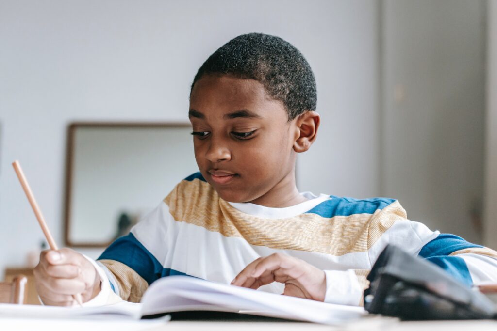 boy-doing-homework image