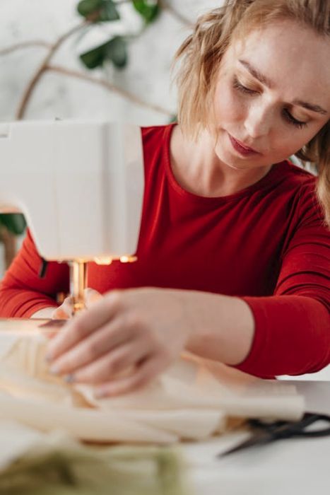 Crafting with a sewing machine – for beginners