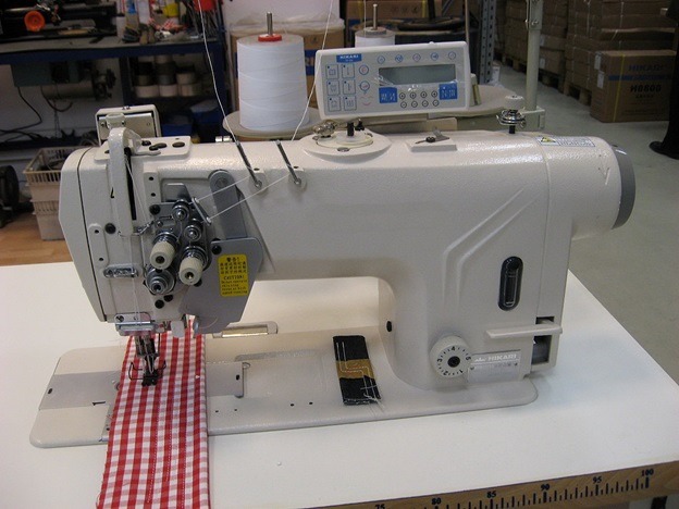 Juki TL 2000-qi quilting machine