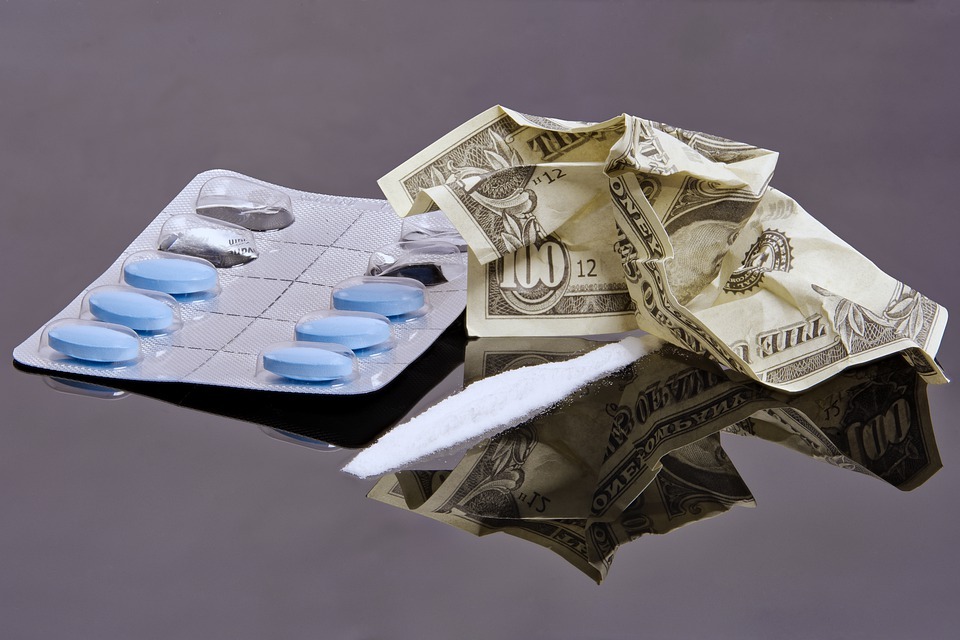 Money, drugs and pills image
