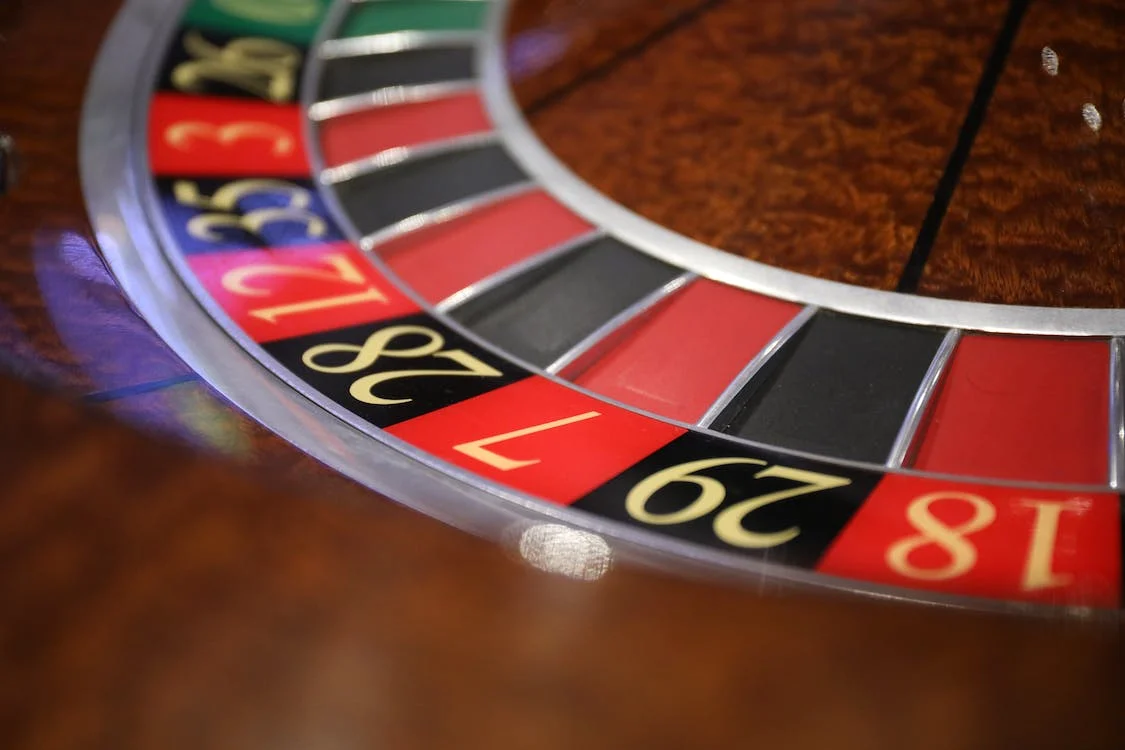 Benefits of Playing Online Casino