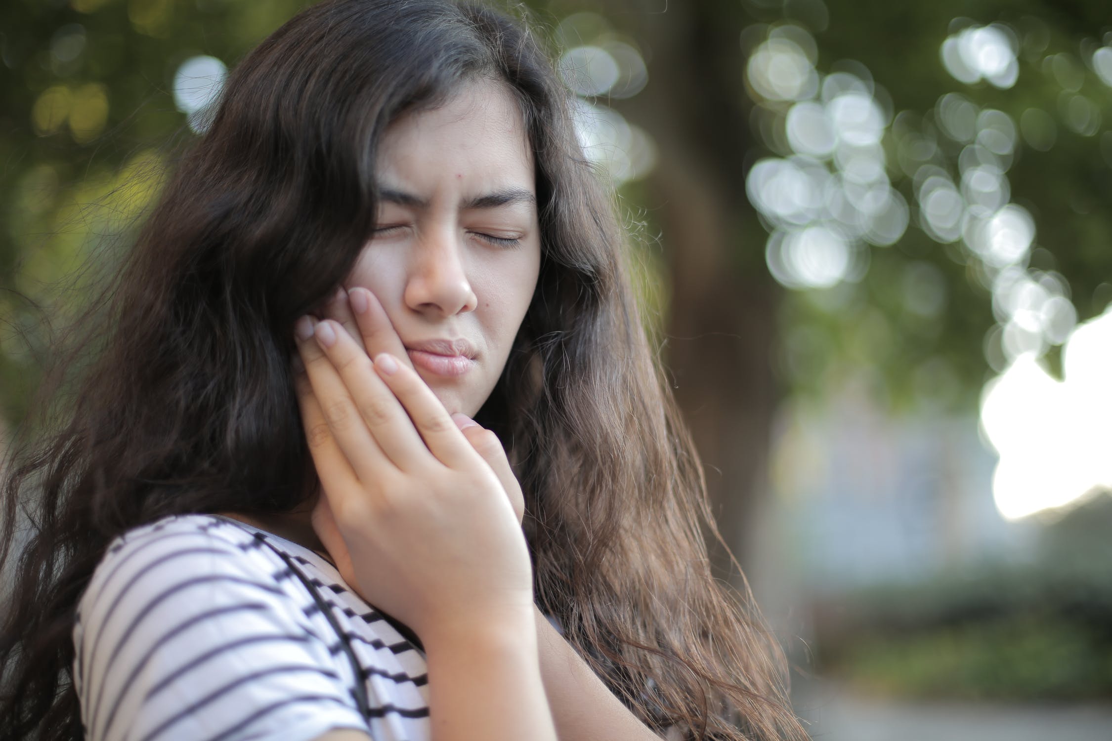 How Long Can You Expect To Recover From a Tooth Extraction