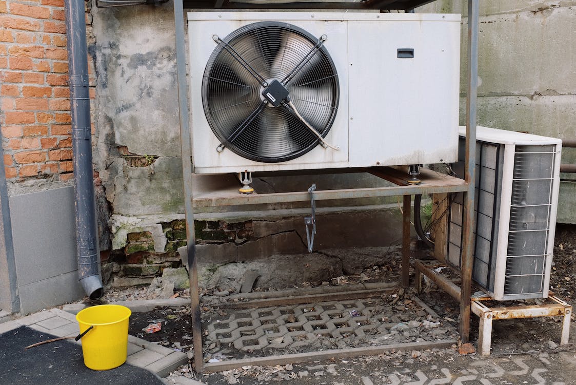 Common Causes of HVAC Problems That You Need To Be Aware Of