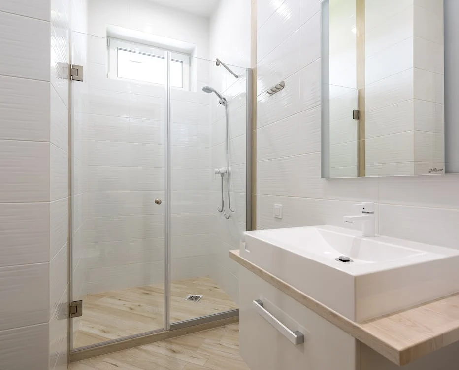 Ideas for Picking the Right Shower Door
