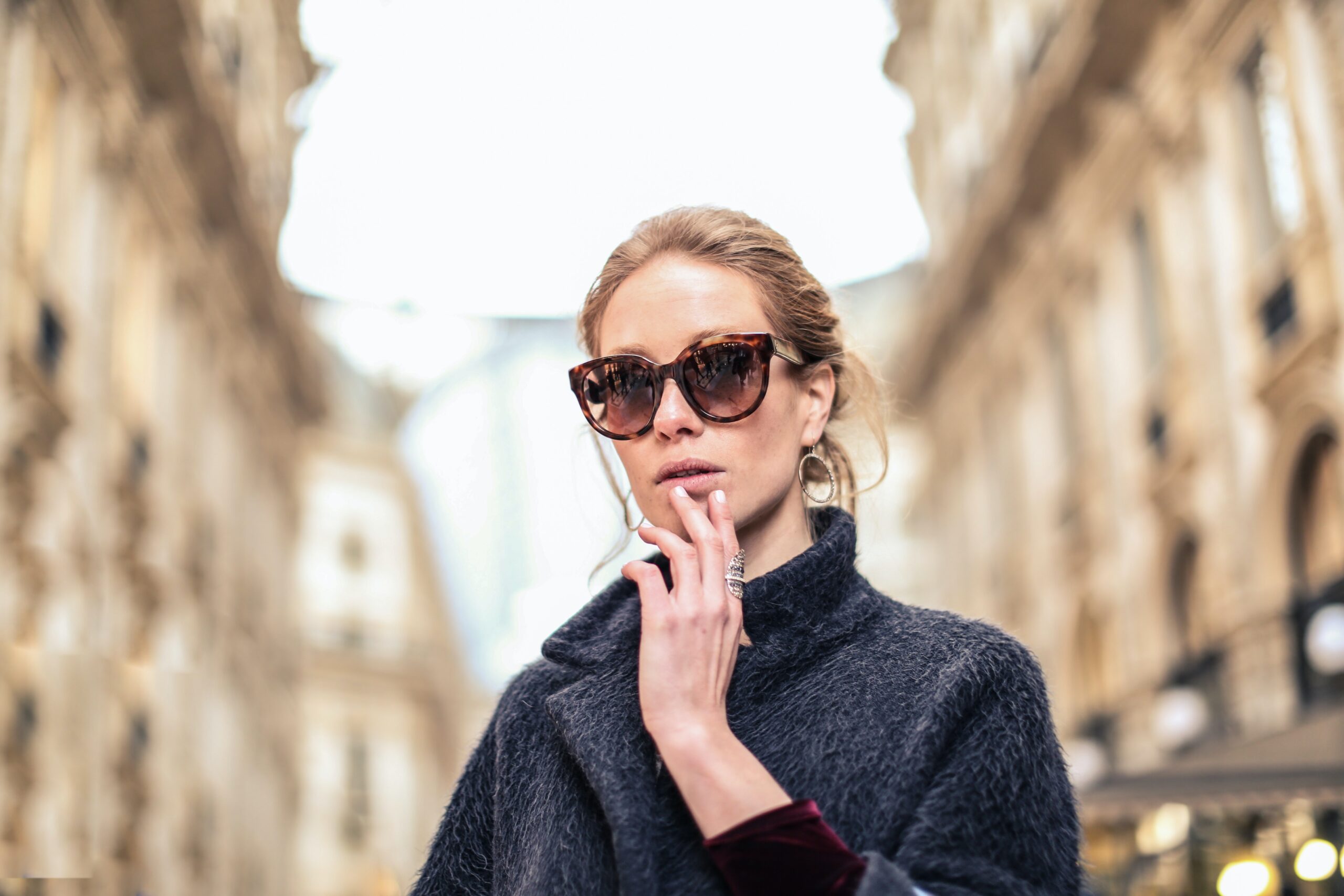 A woman wearing sunglasses image