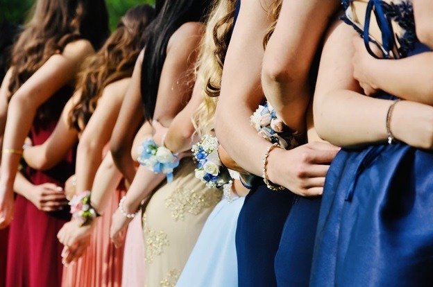 An image of Prom dresses