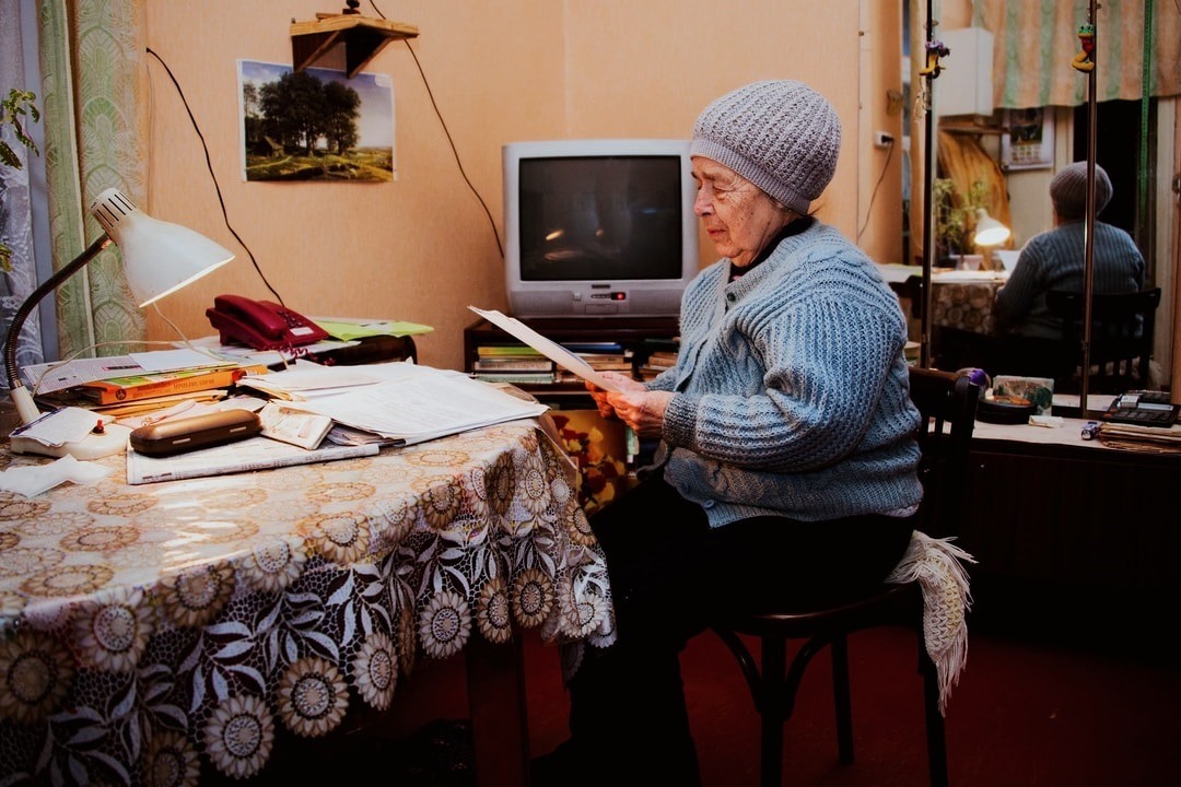 Maintaining Connections in Assisted Living