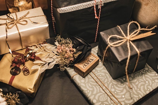 6 Useful Gift Ideas To Surprise Your Partner With