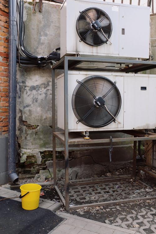 How To Deal With Air Conditioning Emergencies