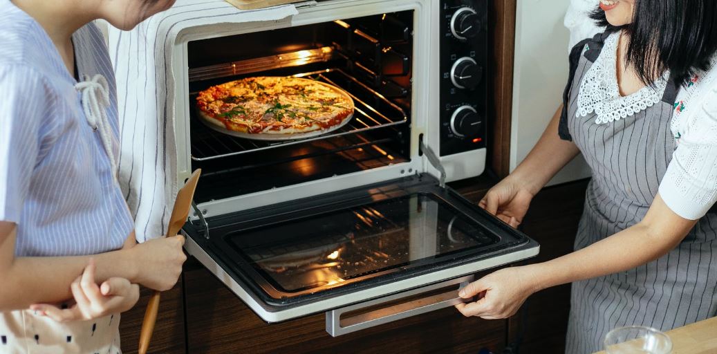 Three Things to Consider for Finding the Right Pizza Oven for Your Restaurant