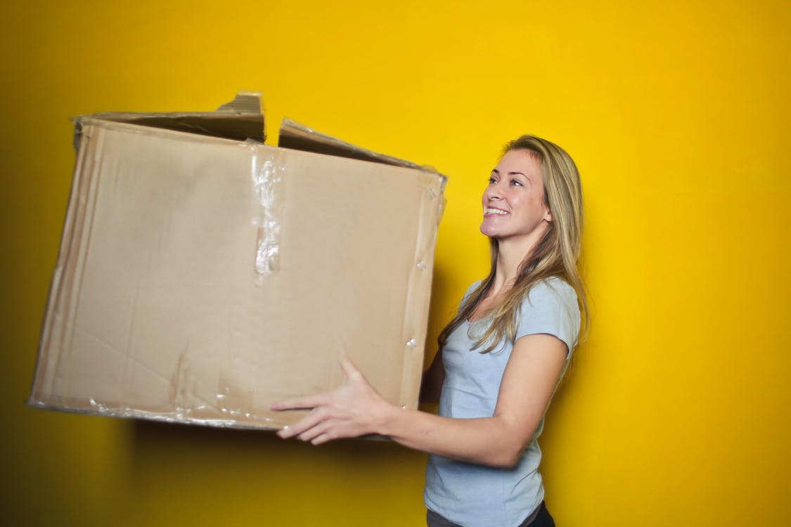 Your Ultimate Guide To Moving: Choosing Movers, Potential Issues, And More!