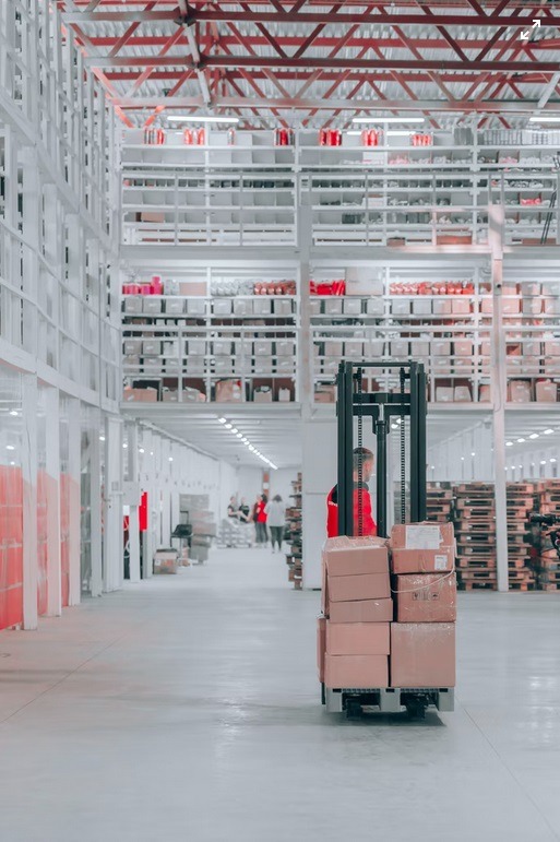 Ways to make your warehouse move effortless