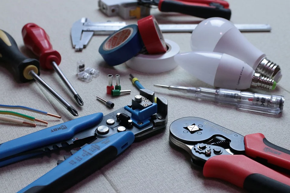 Essential Tools and Supplies for Your Home DIY Crafts and Repairs