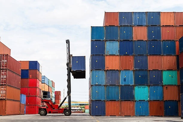 Shipping Container Leasing - A Way to Profitable and Secure Earning