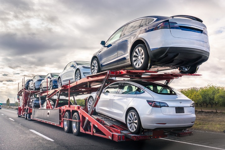 3 Benefits of Shipping Your Vehicle When Moving States