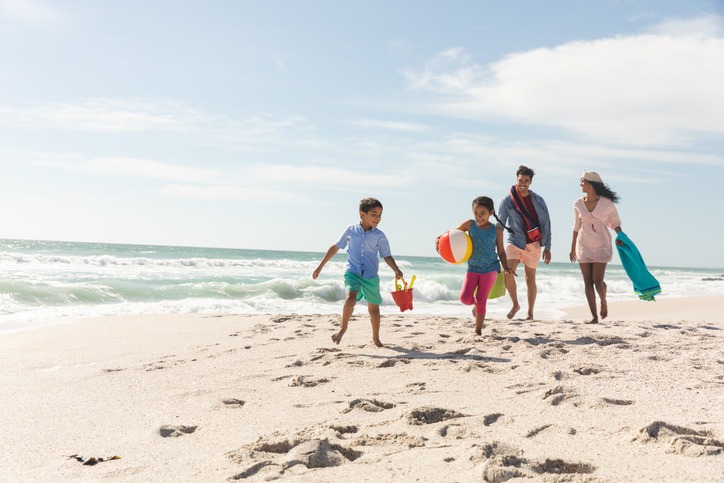 The Ultimate Family Beach Day Checklist