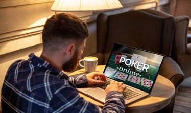 Avoiding Bad Beats In Online Poker - Strategies To Follow