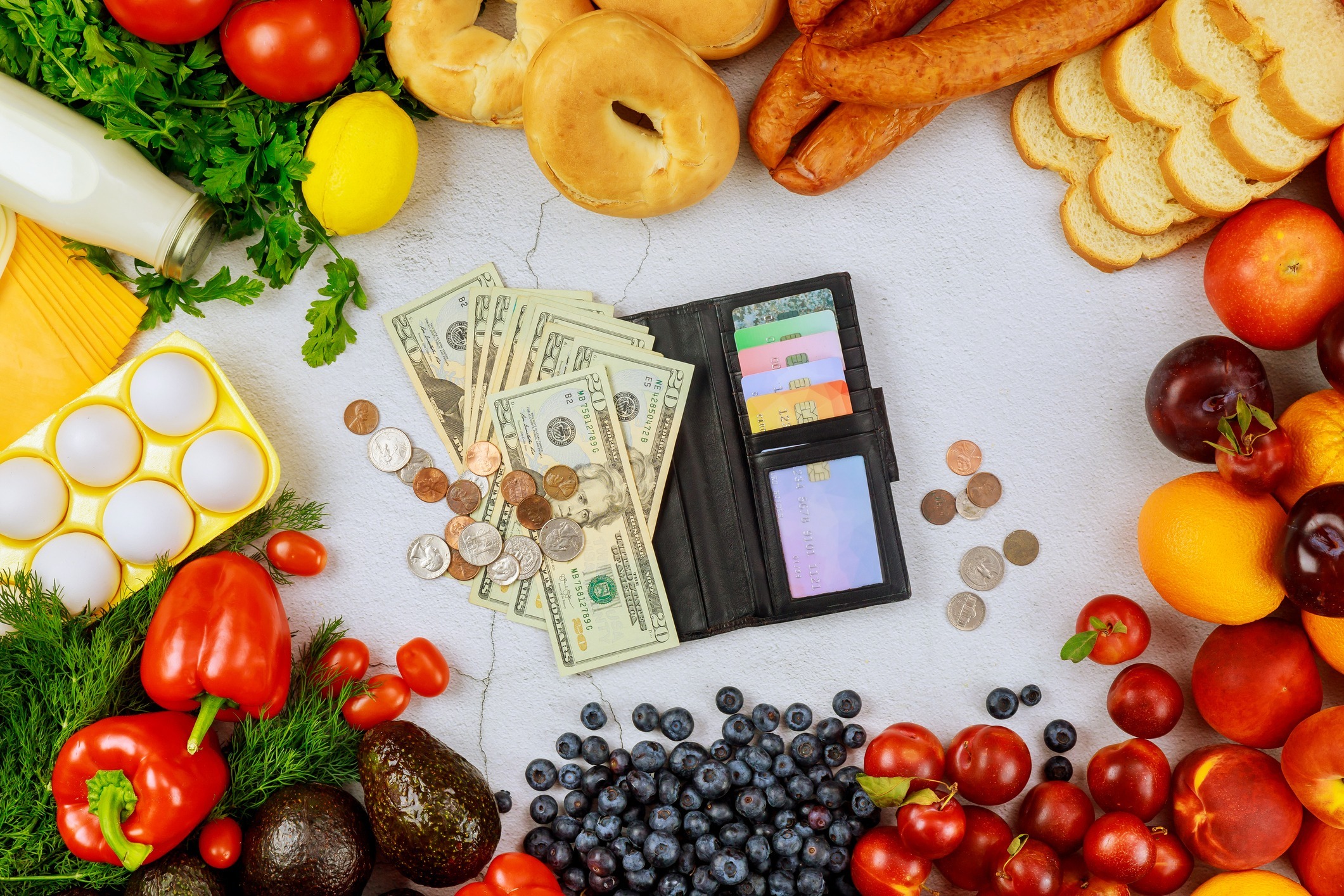 Purchasing-healthy-food-with-cash-debit-or-credit-card