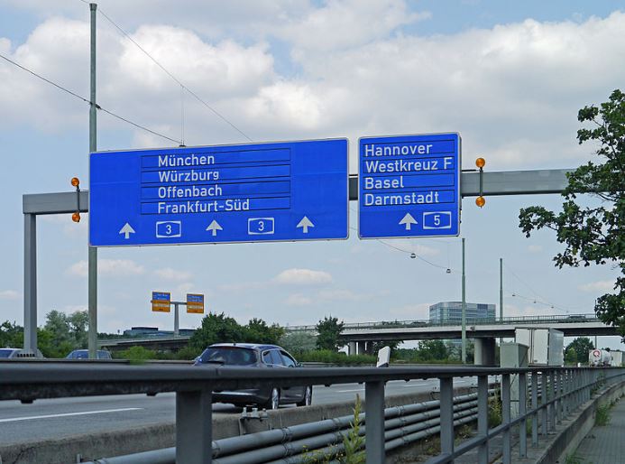 Overhead-signage-on-autobahn-A-3-near-Frankfurt-airport-in-Germany