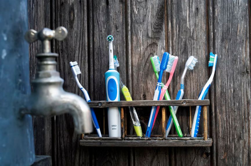The Benefits of a Battery Powered Toothbrush