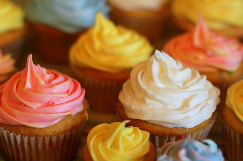 colorful-cupcakes