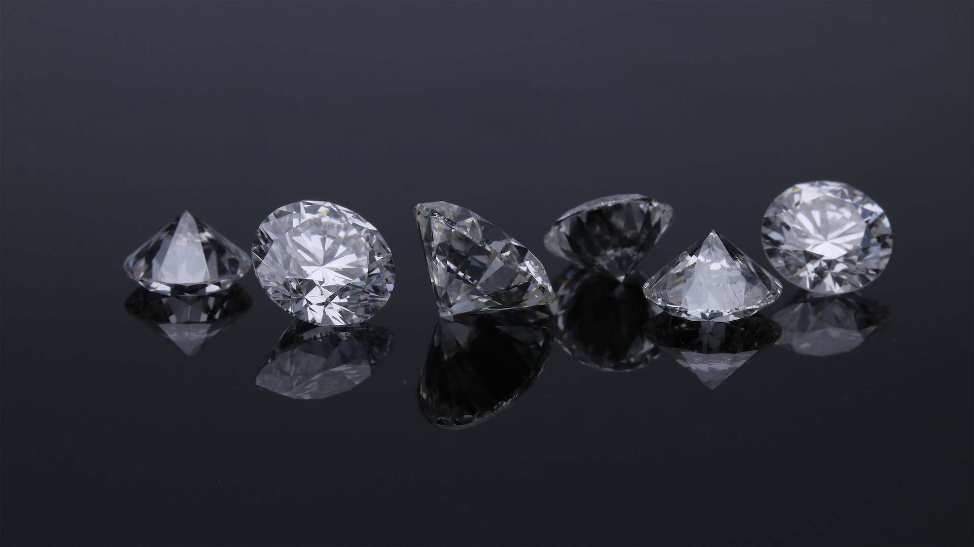 Rare Carat and Unrivaled Online Diamond Shopping Journeys