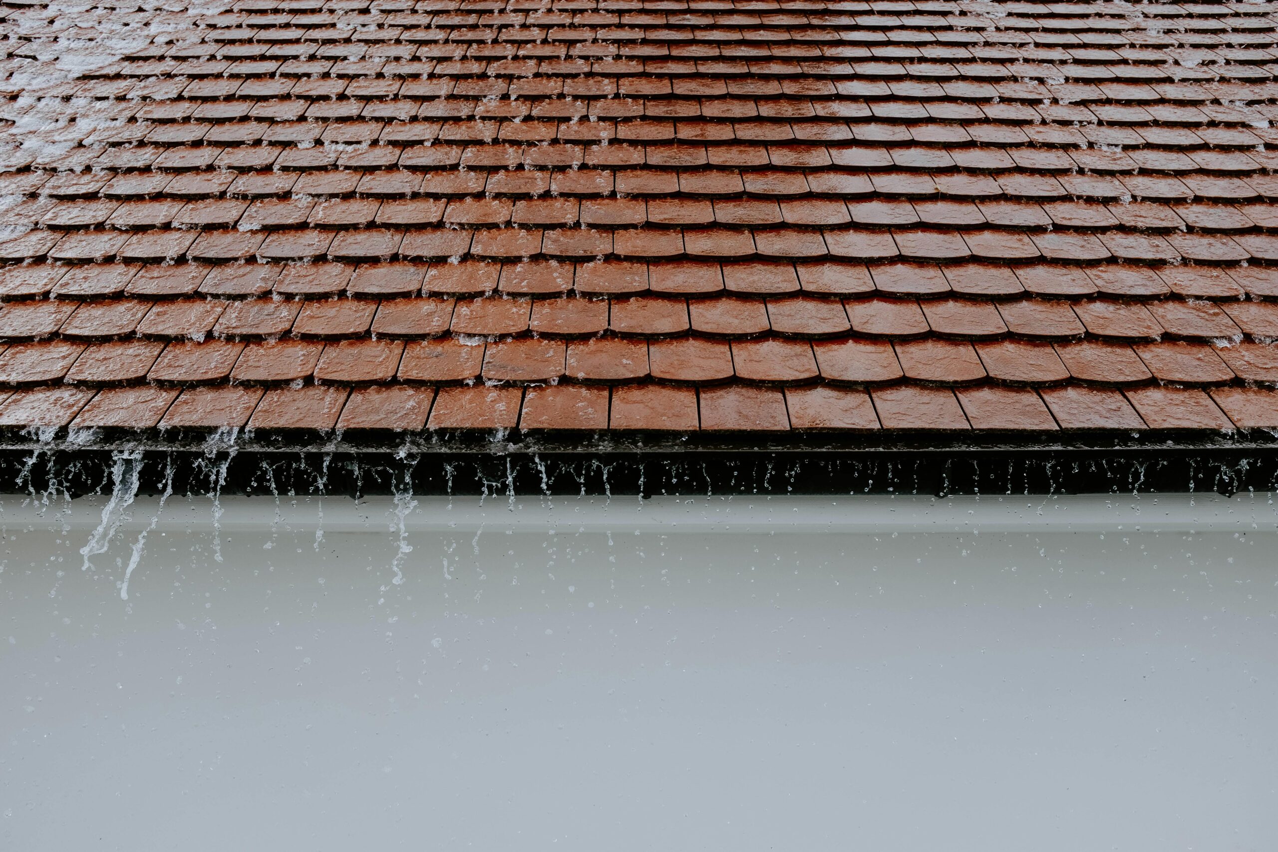 The Importance of Regular Roof Maintenance for a Safe and Healthy Home